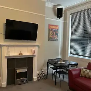 https://ideal-location-for-beach-town.tophotelsbath.com