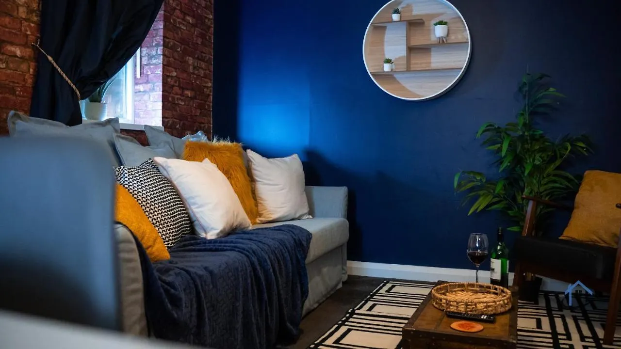 Apartment Flat 1 - King Bed, Parking, Workspace, Wi-Fi, Corporates Nottingham United Kingdom